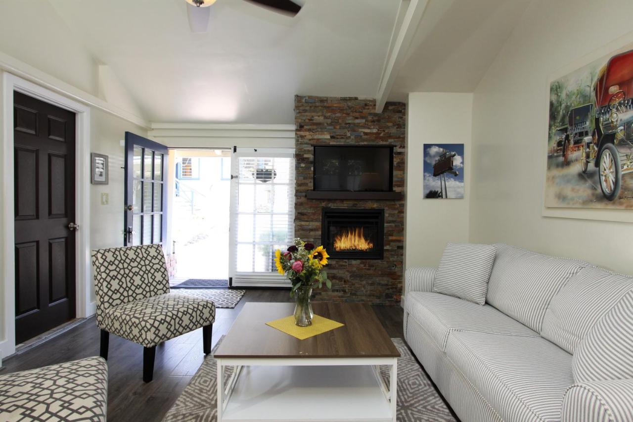 Lamp Lighter Inn And Sunset Suites Carmel-by-the-Sea Esterno foto