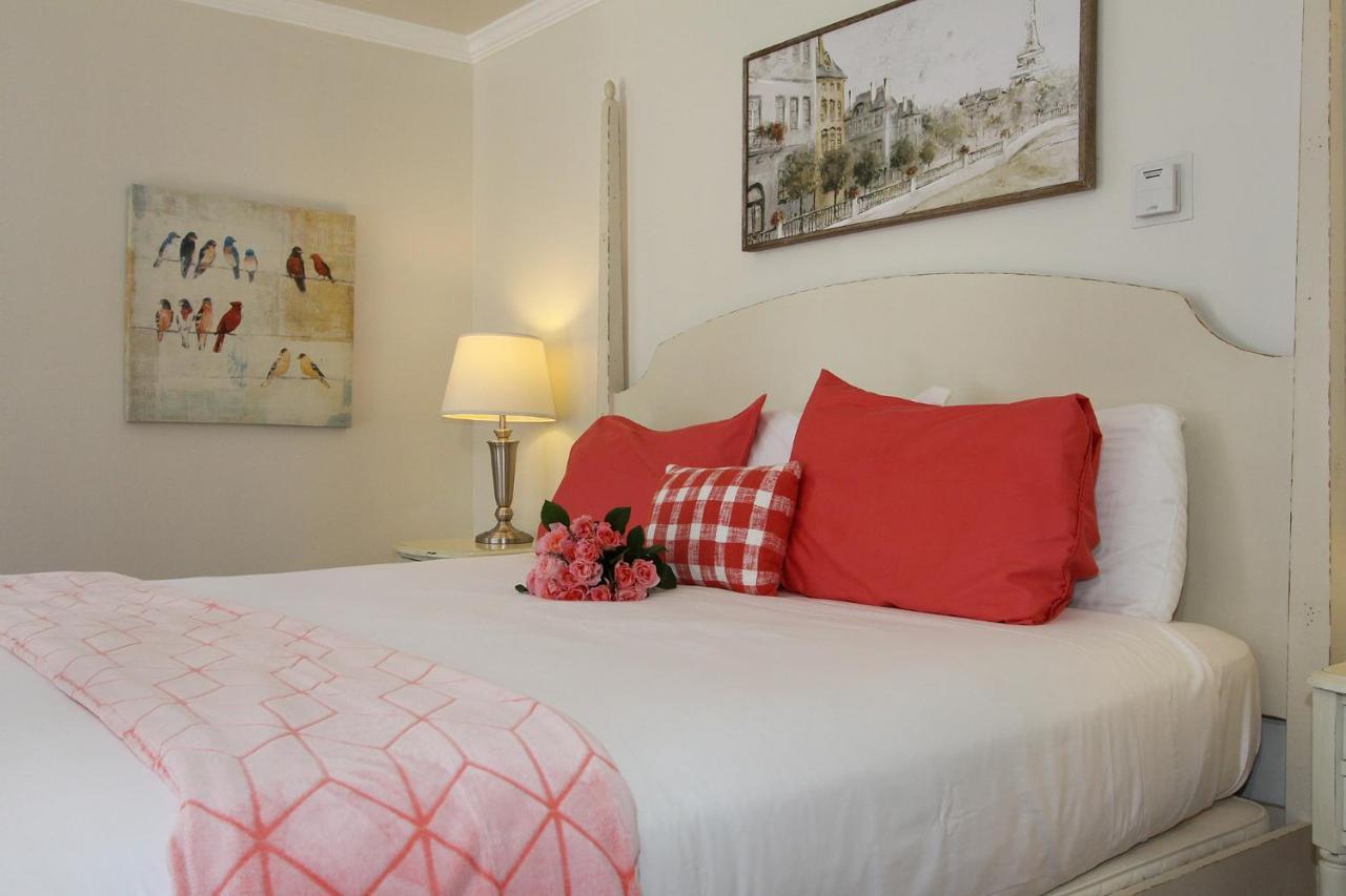 Lamp Lighter Inn And Sunset Suites Carmel-by-the-Sea Esterno foto