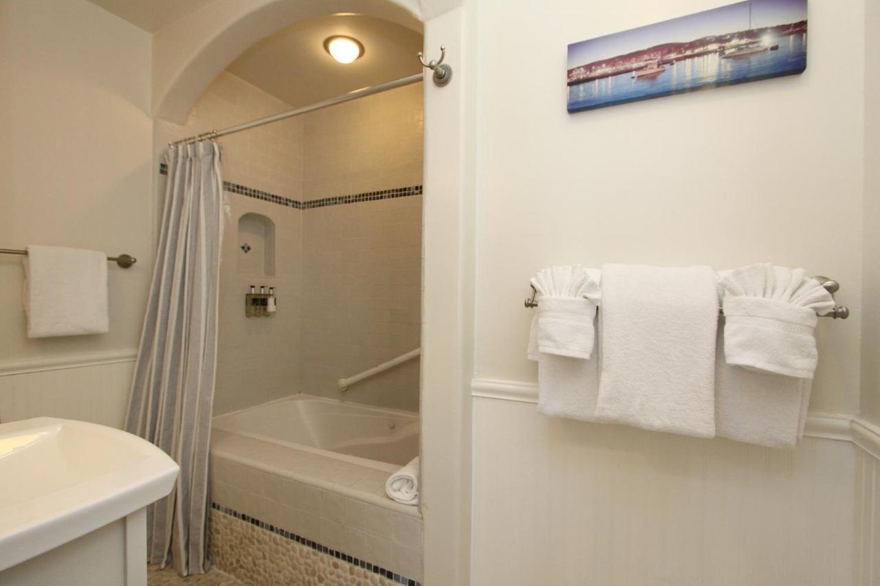 Lamp Lighter Inn And Sunset Suites Carmel-by-the-Sea Esterno foto