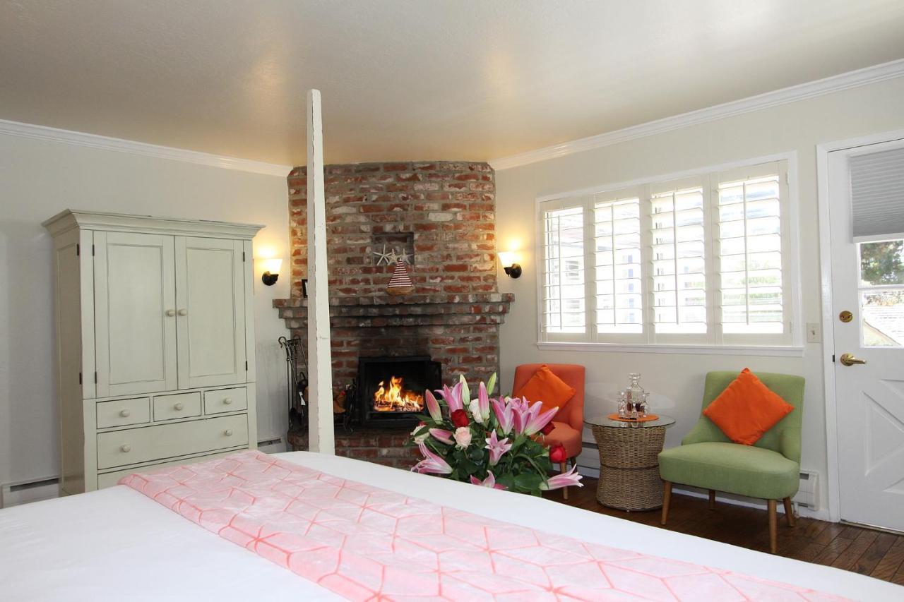Lamp Lighter Inn And Sunset Suites Carmel-by-the-Sea Esterno foto